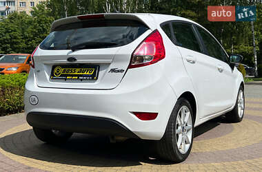 Хэтчбек Ford Fiesta 2019 в 