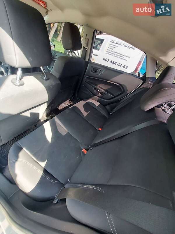 Седан Ford Fiesta 2019 в Ровно