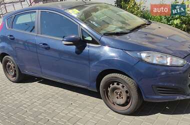 Хэтчбек Ford Fiesta 2013 в 