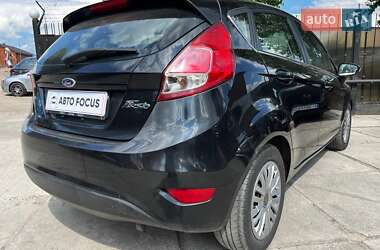 Хэтчбек Ford Fiesta 2014 в 