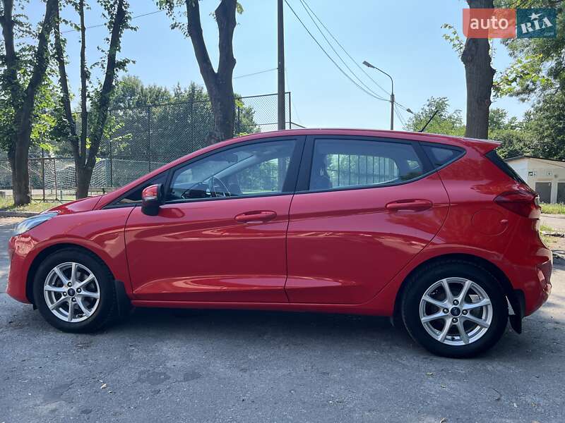 Хэтчбек Ford Fiesta 2017 в Тернополе фото 23 Хэтчбек Ford Fiesta 2017 в Тернополе