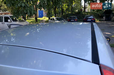 Хэтчбек Ford Fiesta 2006 в 