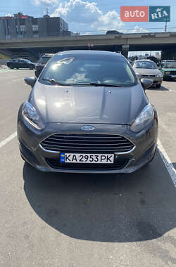 Хэтчбек Ford Fiesta 2018 в 