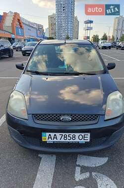 Хетчбек Ford Fiesta 2006 в Києві