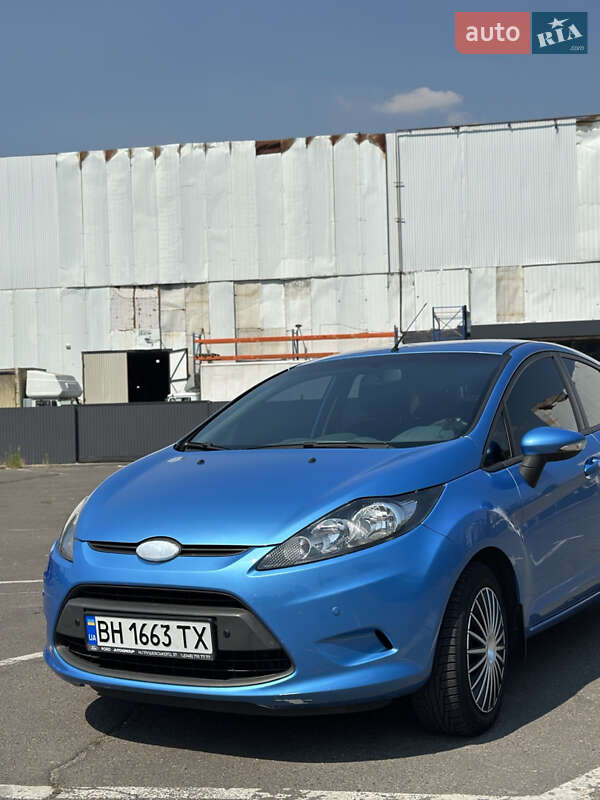 Хэтчбек Ford Fiesta 2010 в Одессе
