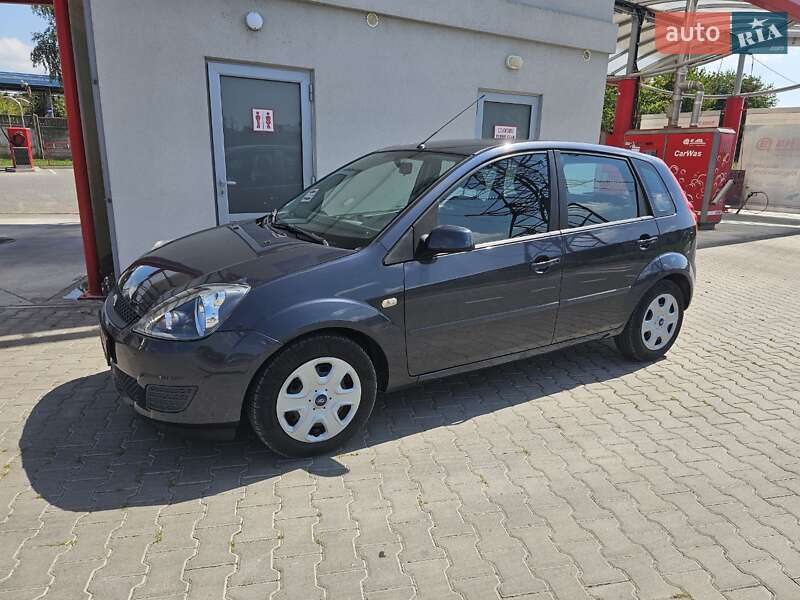 Хэтчбек Ford Fiesta 2008 в Виннице