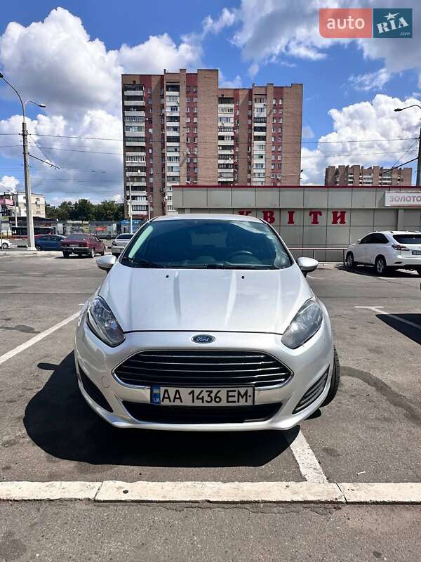 Хэтчбек Ford Fiesta 2018 в Киеве фото 6 Хэтчбек Ford Fiesta 2018 в Киеве