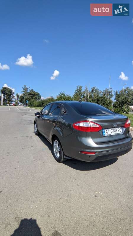 Седан Ford Fiesta 2018 в Буче