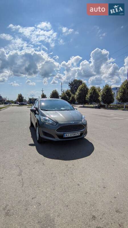 Седан Ford Fiesta 2018 в Буче
