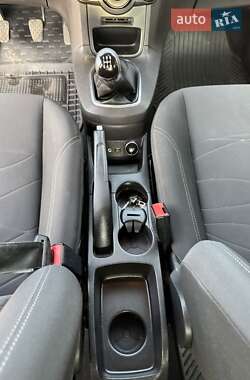 Хэтчбек Ford Fiesta 2013 в 