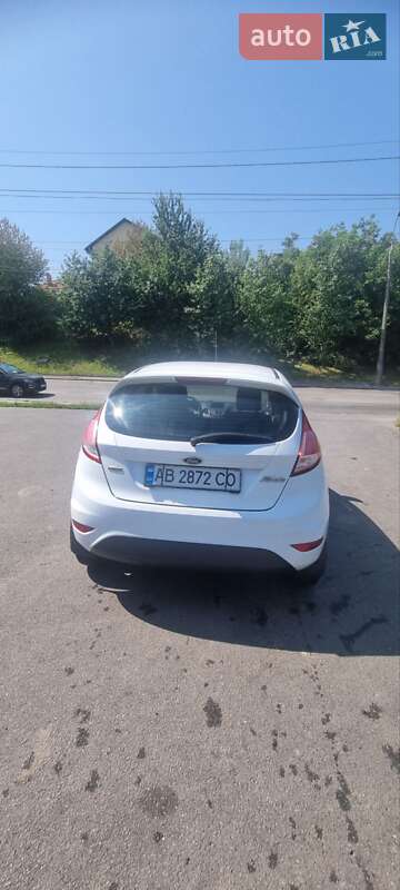 Хетчбек Ford Fiesta 2013 в Вінниці
