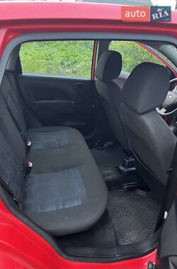 Хэтчбек Ford Fiesta 2007 в 