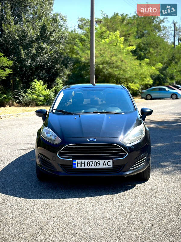 Седан Ford Fiesta 2014 в Одессе