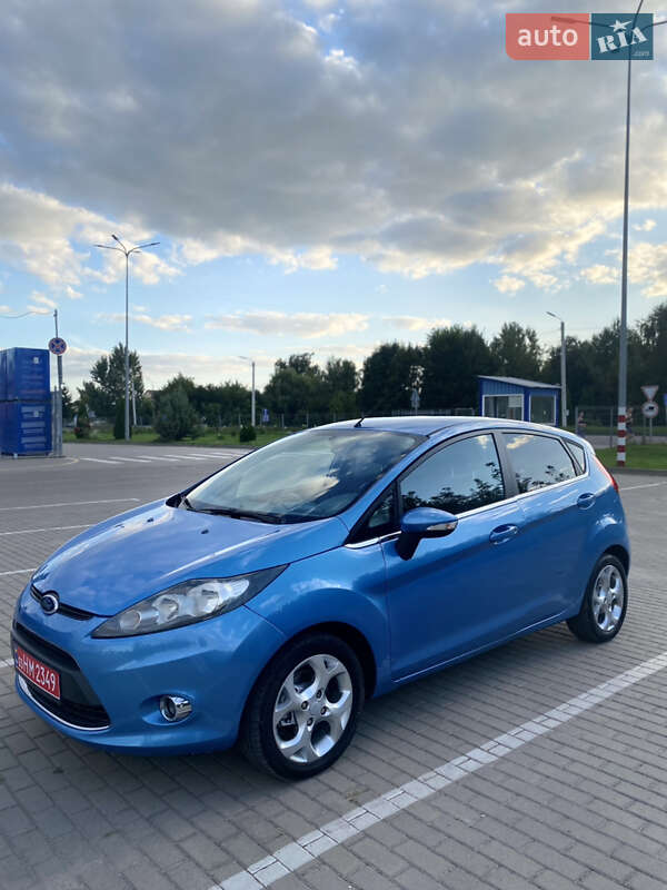 Хэтчбек Ford Fiesta 2009 в Дубно фото 2 Хэтчбек Ford Fiesta 2009 в Дубно