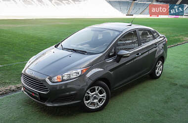 Седан Ford Fiesta 2014 в Одесі