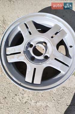 Хэтчбек Ford Fiesta 2011 в 
