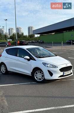 Хэтчбек Ford Fiesta 2018 в Киеве