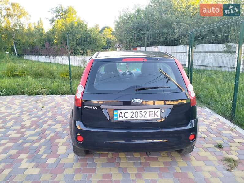 Хэтчбек Ford Fiesta 2007 в Василькове