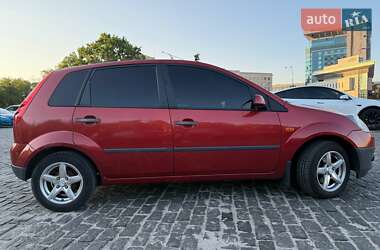Хэтчбек Ford Fiesta 2007 в 