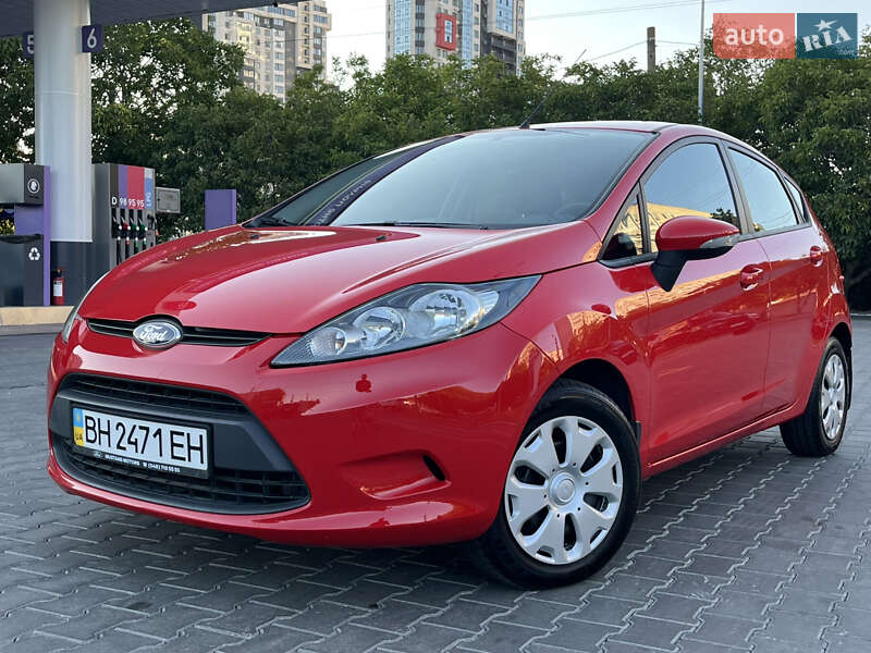 Хэтчбек Ford Fiesta 2012 в Одессе