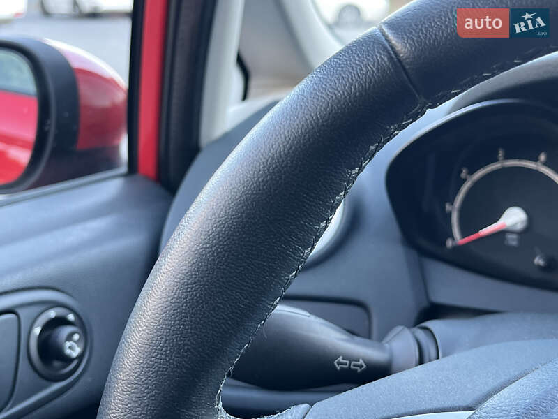 Хэтчбек Ford Fiesta 2012 в Одессе