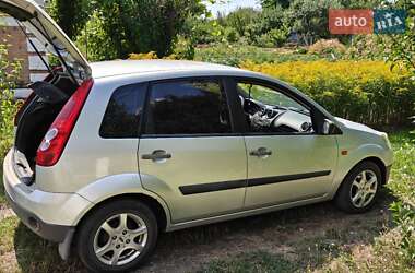 Хетчбек Ford Fiesta 2007 в Лубнах