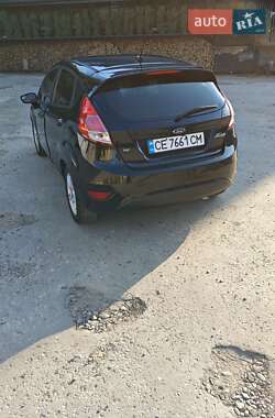 Хэтчбек Ford Fiesta 2019 в 
