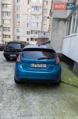 Хэтчбек Ford Fiesta 2015 в 