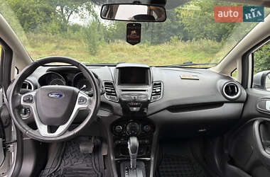 Седан Ford Fiesta 2013 в 