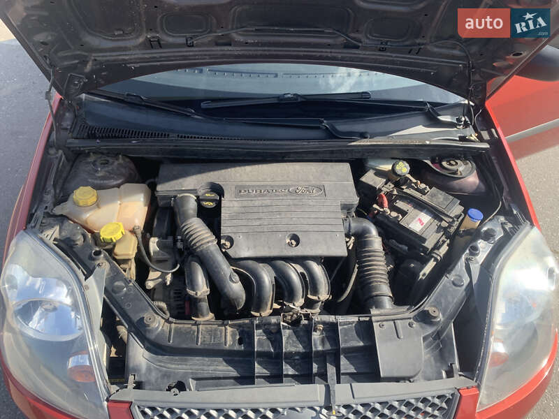 Хэтчбек Ford Fiesta 2007 в Харькове