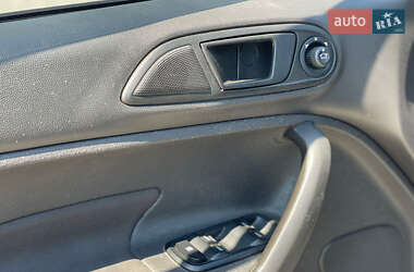 Седан Ford Fiesta 2019 в 