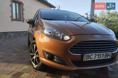Хэтчбек Ford Fiesta 2013 в Радивилове