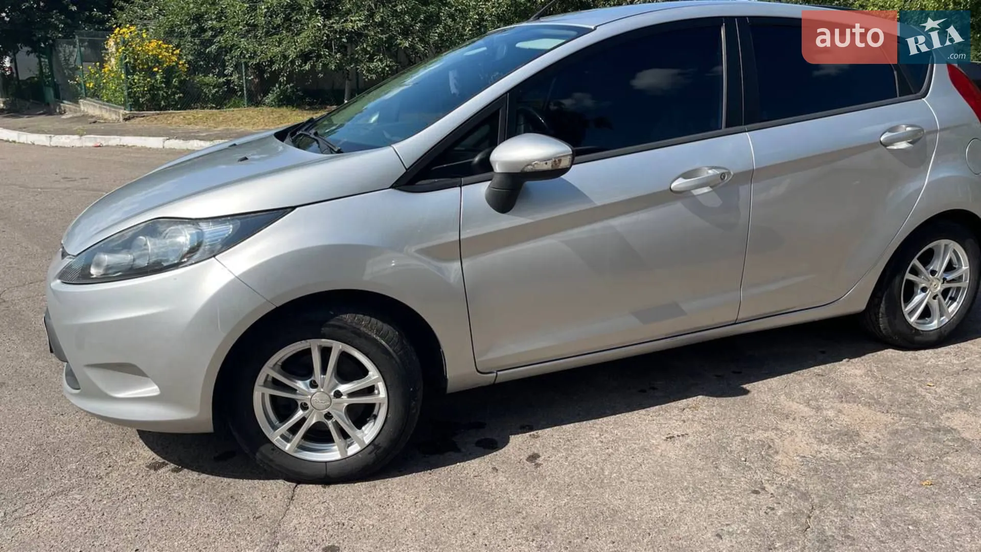 2011 Ford Fiesta - мініатюра 9