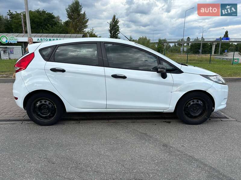 Хетчбек Ford Fiesta 2012 в Обухові фото 8 Хетчбек Ford Fiesta 2012 в Обухові