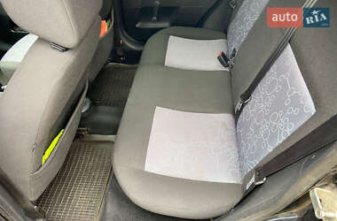Хэтчбек Ford Fiesta 2007 в 