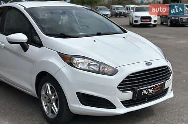 Хэтчбек Ford Fiesta 2019 в 