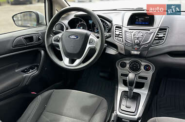 Хэтчбек Ford Fiesta 2019 в 