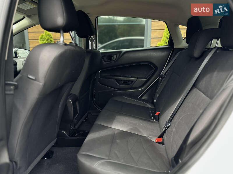 Хэтчбек Ford Fiesta 2019 в Шептицькому фото 59 Хэтчбек Ford Fiesta 2019 в Шептицькому