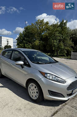 Хэтчбек Ford Fiesta 2014 в 