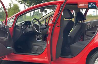 Хэтчбек Ford Fiesta 2014 в 