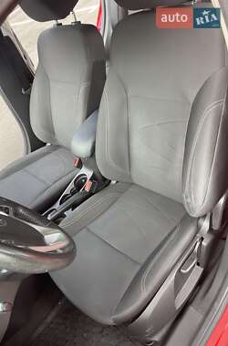 Хэтчбек Ford Fiesta 2014 в 