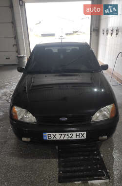 Хетчбек Ford Fiesta 2000 в Дунаївцях