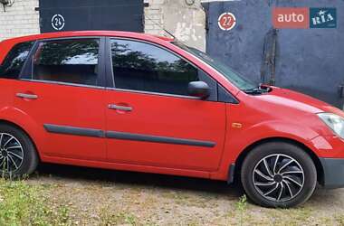 Хэтчбек Ford Fiesta 2007 в Чернигове