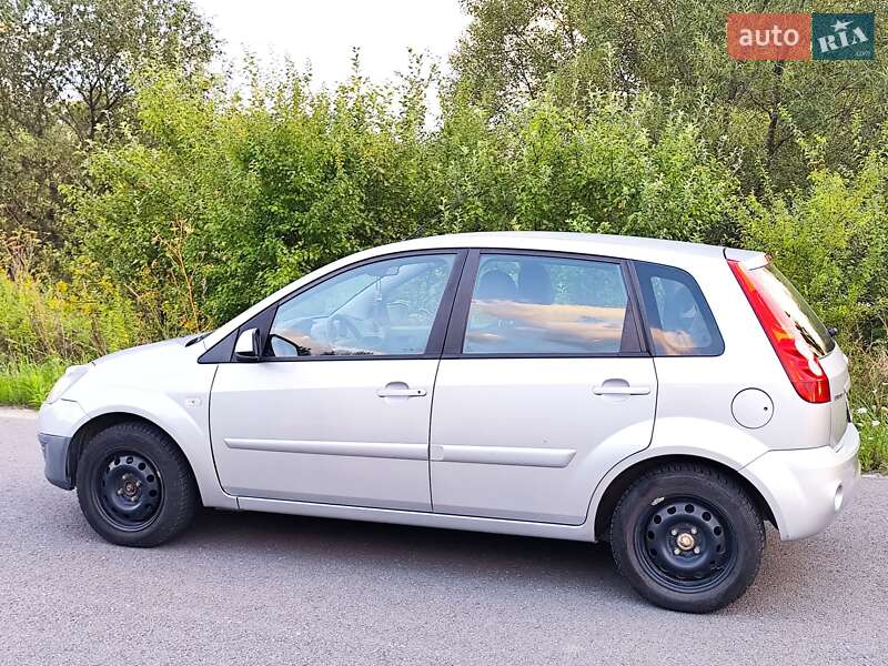 Хетчбек Ford Fiesta 2007 в Яворові