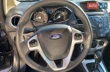 Хэтчбек Ford Fiesta 2019 в 