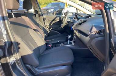 Хэтчбек Ford Fiesta 2019 в 