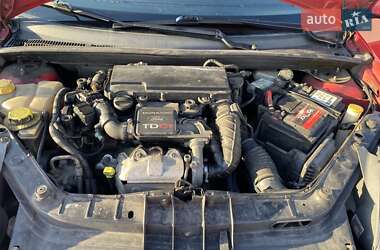 Хэтчбек Ford Fiesta 2006 в 