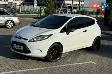 Хэтчбек Ford Fiesta 2010 в 