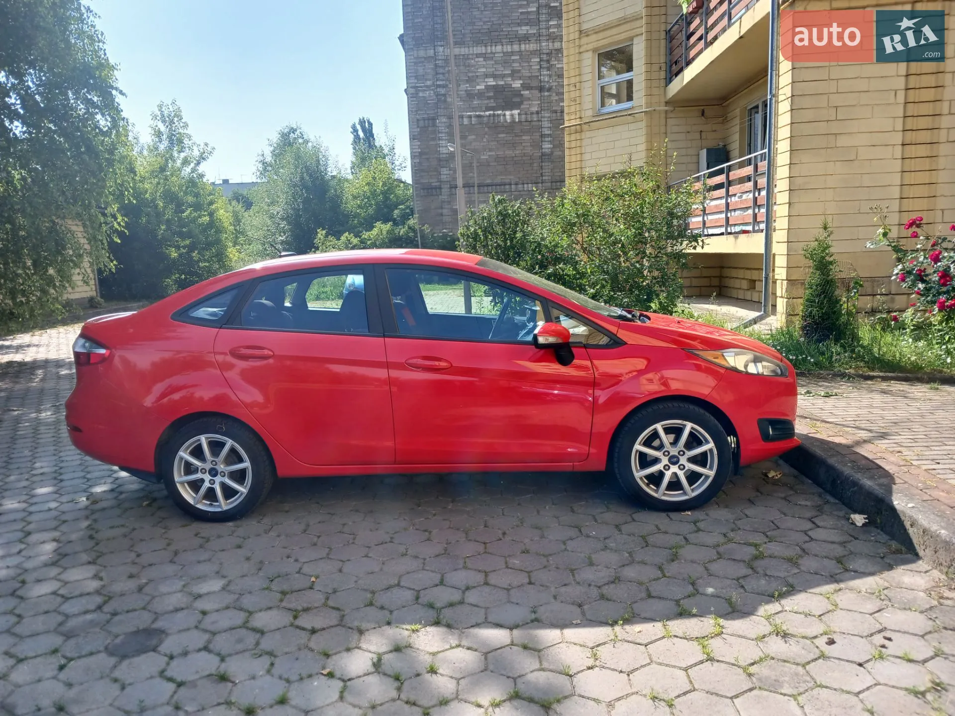 2015 Ford Fiesta - мініатюра 2