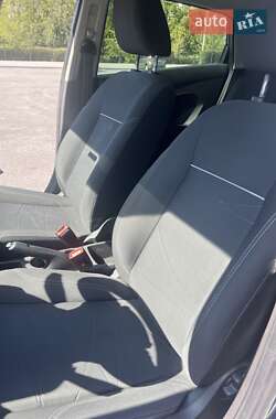 Хэтчбек Ford Fiesta 2014 в 
